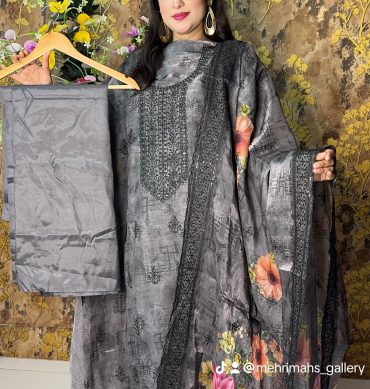 Luxury Moslin Silk Dress – Mehrimah’s Gallery