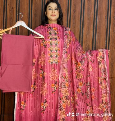 Printed three piece Lawan cotton